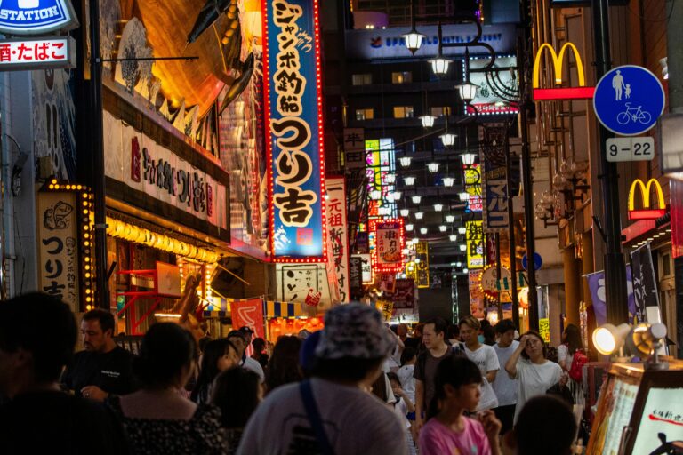 How media sales teams and agencies can survive recessions.